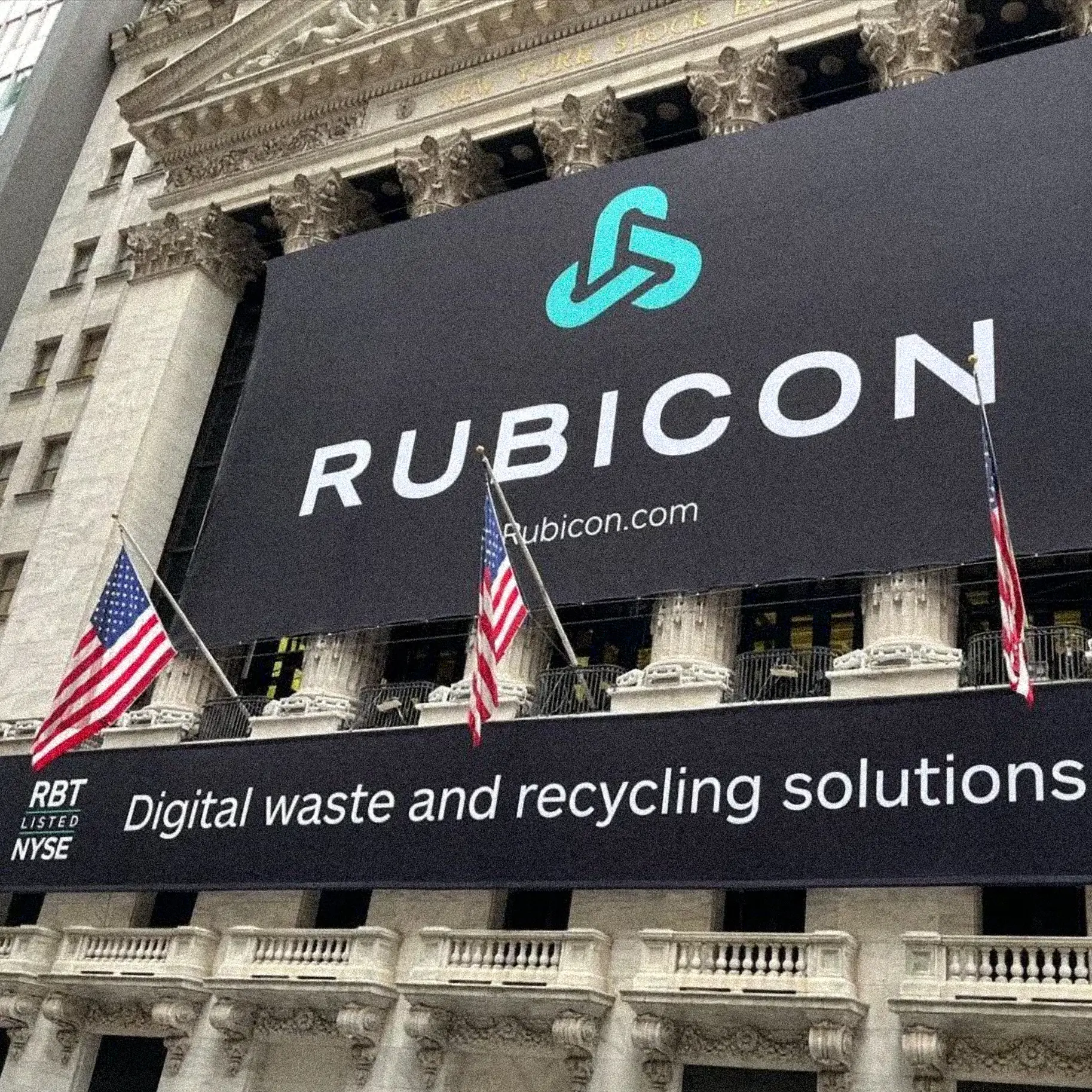 Visual identity for a cloud-based waste management platform.